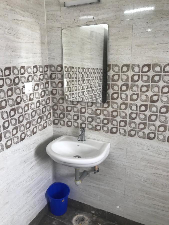 Hotel Sri Krishna Residency à Eluru Extérieur photo